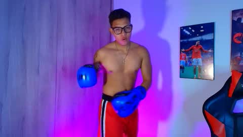 Snapshot of evan_greey chatting on September 18, 5:06 pm EVAN GREY online show from September 18, 5:06 pm