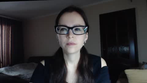 YourMistress online show from November 10, 8:50 am