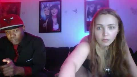 evanschris2048 online show from February 28, 3:48 am