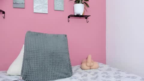 Snapshot of evapalmer_1 chatting on October 1, 12:59 pm evapalmer_1 online show from October 1, 12:59 pm