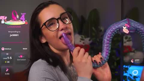 Eva online show from December 14, 3:46 am