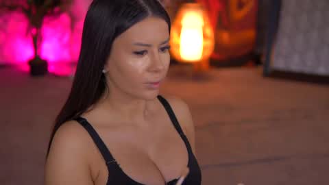 Eva online show from March 8, 6:10 am