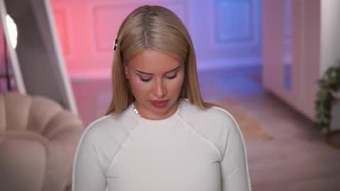 Eva online show from February 11, 9:07 pm