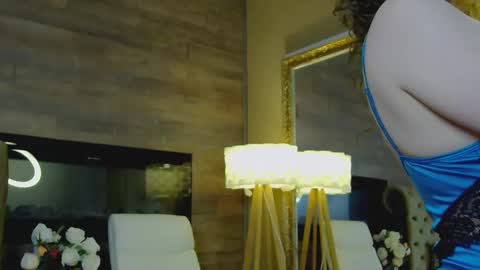 EveHamilton online show from February 17, 8:49 pm