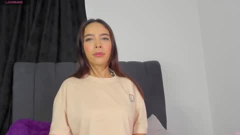 evelin888 online show from March 9, 7:18 pm