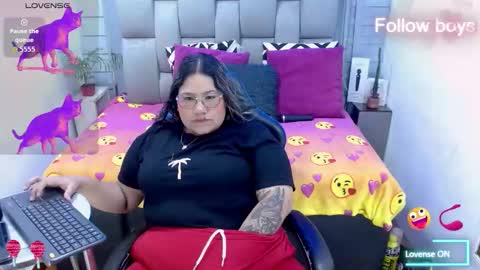 evelin zaens online show from February 15, 7:51 am