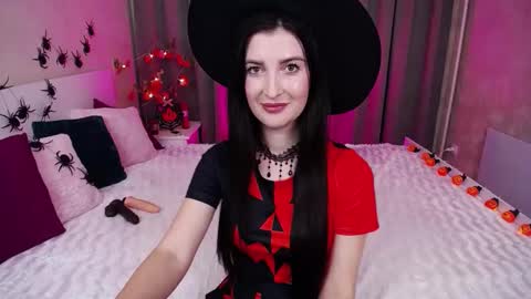 Evelin online show from October 31, 6:58 am