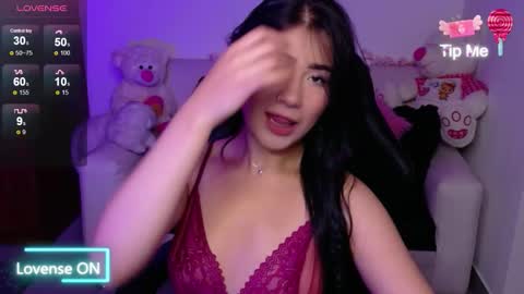 Evelyn online show from November 17, 2:41 pm