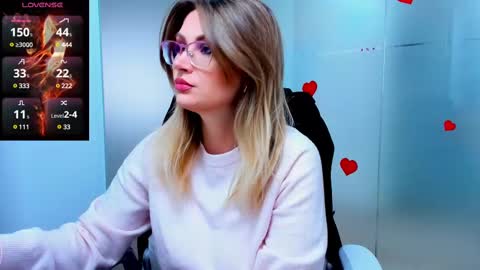 evelyne_rose online show from March 11, 6:08 am