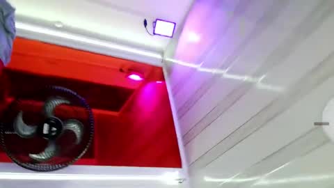 everlyn_sexx online show from May 4, 2:45 pm