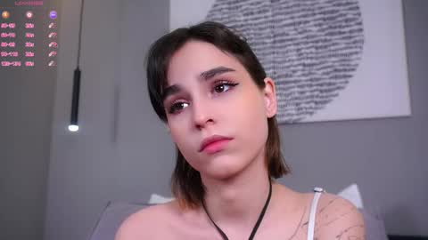 Anita online show from December 4, 4:34 am