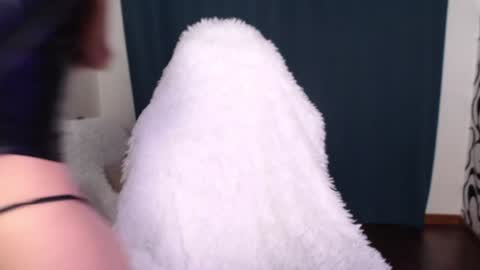 Vanessa Evian online show from January 31, 9:48 pm