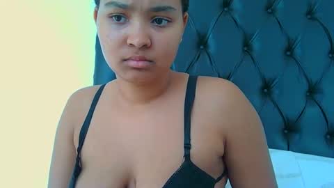 courtney online show from April 11, 7:02 am