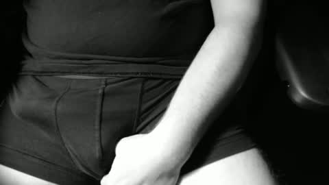 exhib_l0ver online show from November 11, 9:17 pm