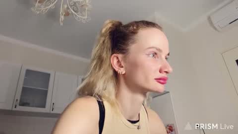 eximi online show from February 26, 9:51 pm