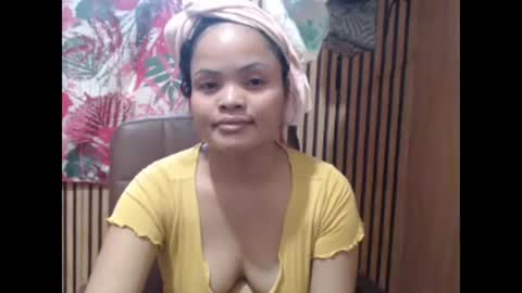 Snapshot of exotic_asian69 chatting on October 21, 2:49 am exotic_asian69 online show from October 21, 2:49 am