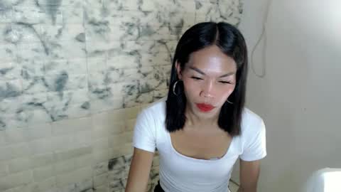 exoticdol30 online show from March 23, 1:05 pm