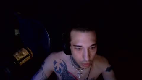 Snapshot of exoticnights chatting on December 15, 2:52 am exoticnights online show from December 15, 2:52 am