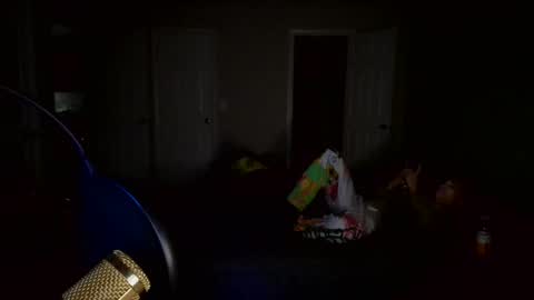 Snapshot of exoticnights chatting on December 13, 9:57 am exoticnights online show from December 13, 9:57 am