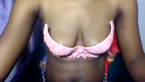 extremelywetgirl_ online show from May 16, 2:08 am