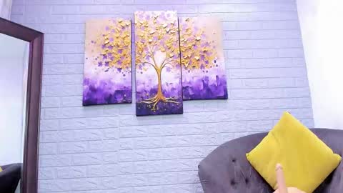      online show from January 17, 8:50 pm