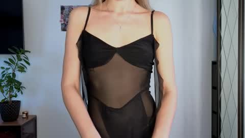  if you dont have fansly account yet use this link to registration    online show from March 7, 10:59 am