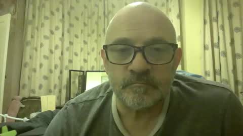 f1zzeek online show from March 18, 12:38 am