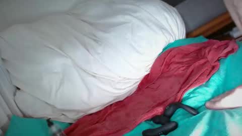 facialslut4u online show from March 16, 1:53 am