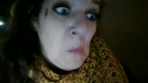 faidra mae online show from January 8, 4:34 am