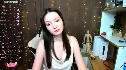 Kate online show from December 28, 4:41 pm