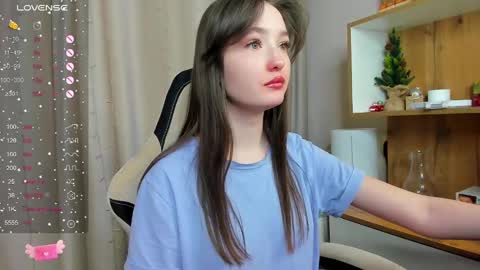 Kate online show from February 1, 2:24 pm