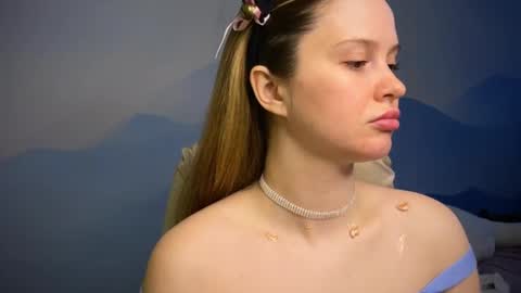 Ilona online show from February 14, 9:56 am