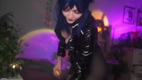 faith_chan online show from May 28, 3:15 am