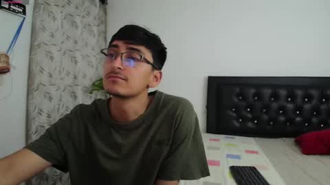 FallGays online show from September 18, 11:42 pm