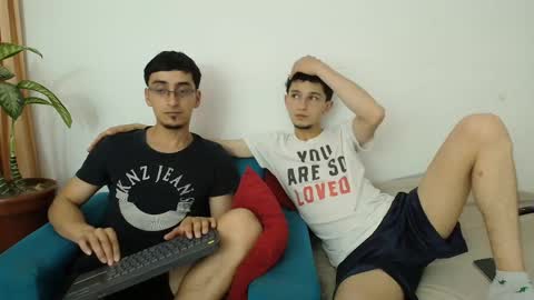 FallGays online show from April 17, 2:58 am