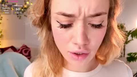 fancyamelia online show from July 30, 6:58 am