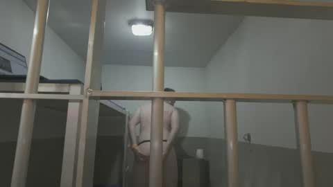 Inmate 001400 online show from January 11, 4:40 am
