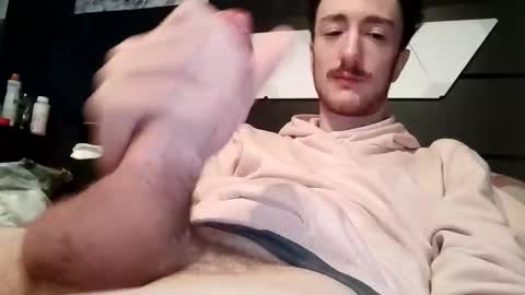 fanekade online show from November 19, 9:08 am