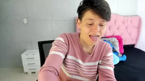 FANNY online show from October 15, 1:45 pm