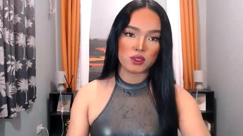 ITYS ME MONA online show from February 11, 11:14 am