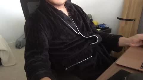 fantasticbake1 online show from September 12, 2:46 am