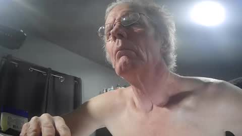 fantasyresort online show from February 18, 4:12 am