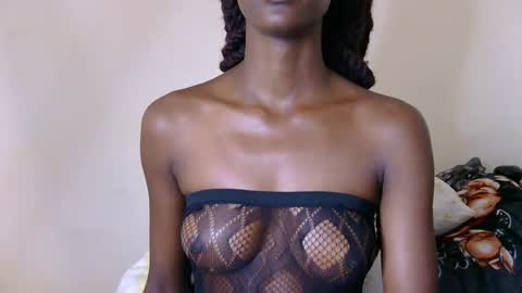 pretty slim online show from July 18, 3:58 pm