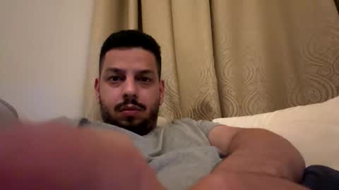 faried92 online show from November 7, 9:06 pm