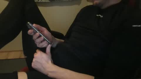 boybodydream online show from September 8, 11:15 pm