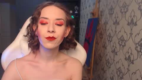 Fascinating   Eyes online show from May 21, 8:26 pm