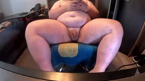 fatchubbybearguy online show from July 10, 8:30 am