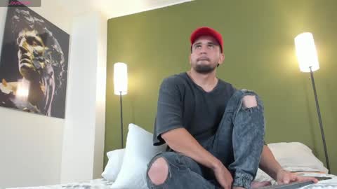 M A T  T E O online show from April 16, 8:31 pm