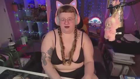 FatVeronica online show from March 20, 12:43 pm