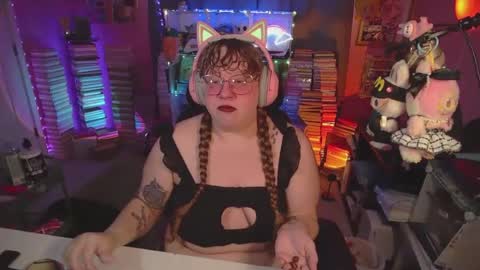 FatVeronica online show from August 9, 6:01 pm